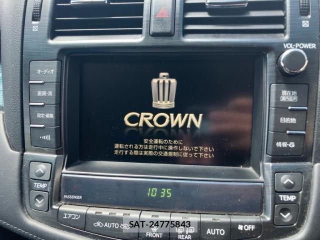 Toyota CROWN SEDAN 2008-10 8371554-13
