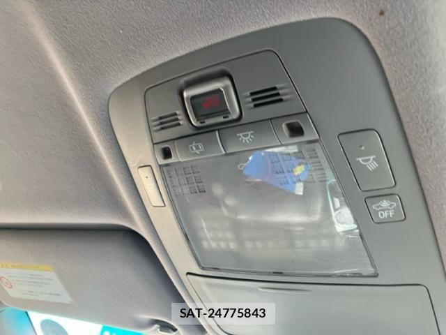 Toyota CROWN SEDAN 2008-10 8371554-23