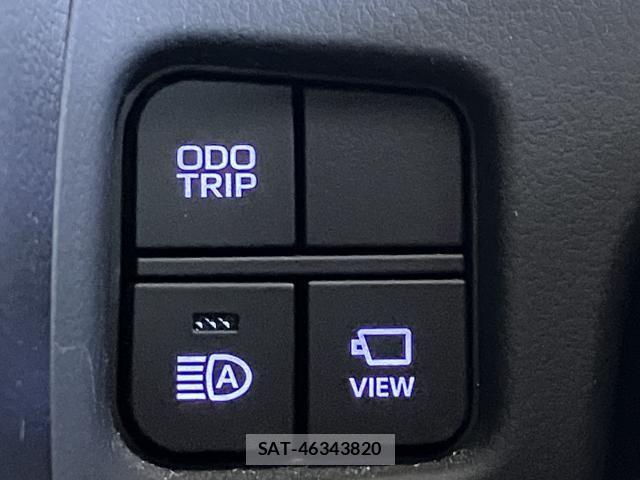 Toyota CROWN SEDAN 2021-02 8371548-11
