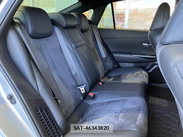 Toyota CROWN SEDAN 2021-02 8371548-19