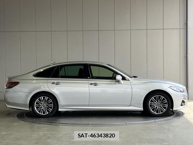 Toyota CROWN SEDAN 2021-02 8371548-29
