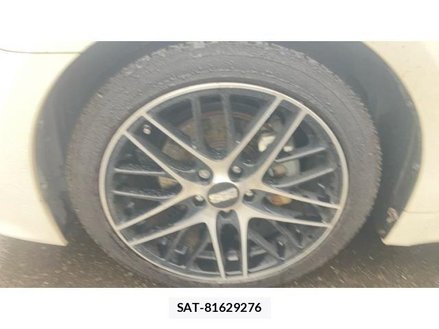 Toyota CROWN SEDAN 2013-10 8411814-27
