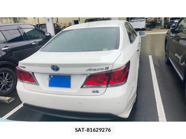Toyota CROWN SEDAN 2013-10 8411814-4