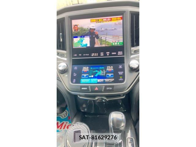 Toyota CROWN SEDAN 2013-10 8411814-7