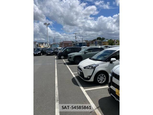 Toyota CROWN SEDAN 2019-01 8411802-24