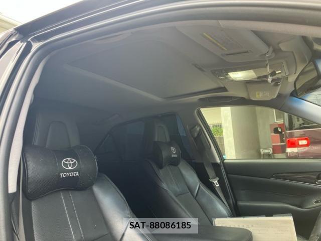 Toyota CROWN SEDAN 2013-03 8411816-21