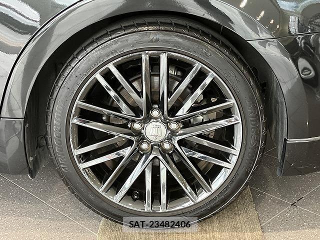 Toyota CROWN SEDAN 2015-06 8411798-22