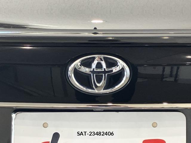 Toyota CROWN SEDAN 2015-06 8411798-25