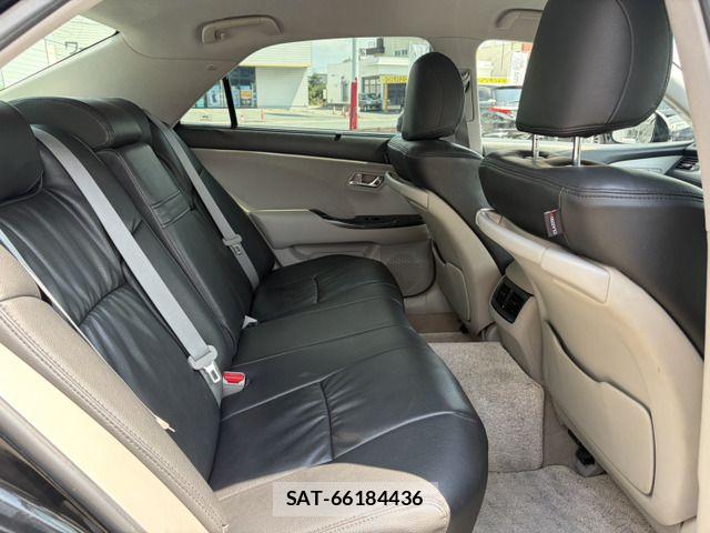 Toyota CROWN SEDAN 2009-04 8411818-14