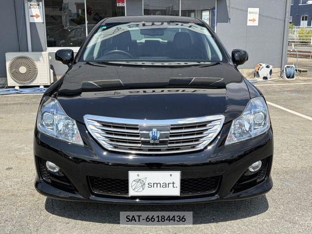 Toyota CROWN SEDAN 2009-04 8411818-1