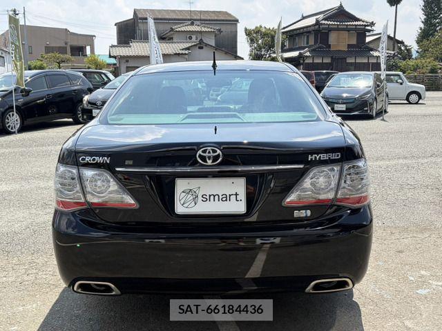 Toyota CROWN SEDAN 2009-04 8411818-8