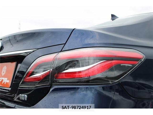 Toyota CROWN SEDAN 2020-06 8411792-13