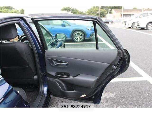 Toyota CROWN SEDAN 2020-06 8411792-27