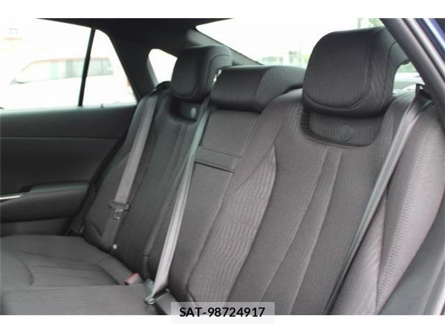 Toyota CROWN SEDAN 2020-06 8411792-29