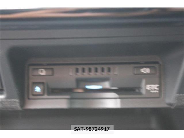 Toyota CROWN SEDAN 2020-06 8411792-4