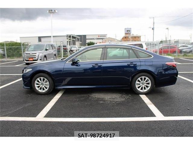 Toyota CROWN SEDAN 2020-06 8411792-8