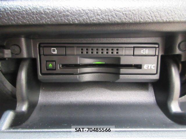 Toyota CROWN SEDAN 2014-03 8411805-16
