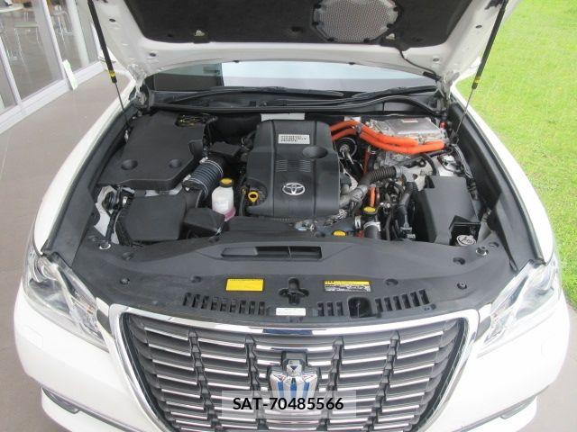 Toyota CROWN SEDAN 2014-03 8411805-25