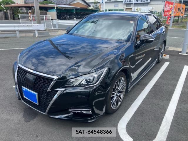 Toyota CROWN SEDAN 2015-12 8411804-0