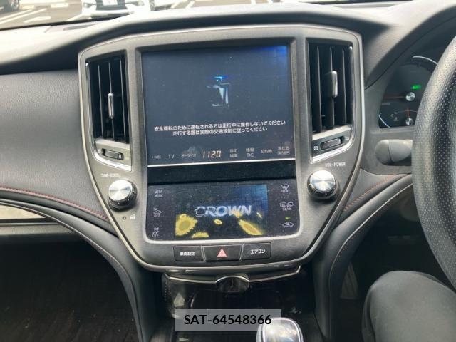 Toyota CROWN SEDAN 2015-12 8411804-19