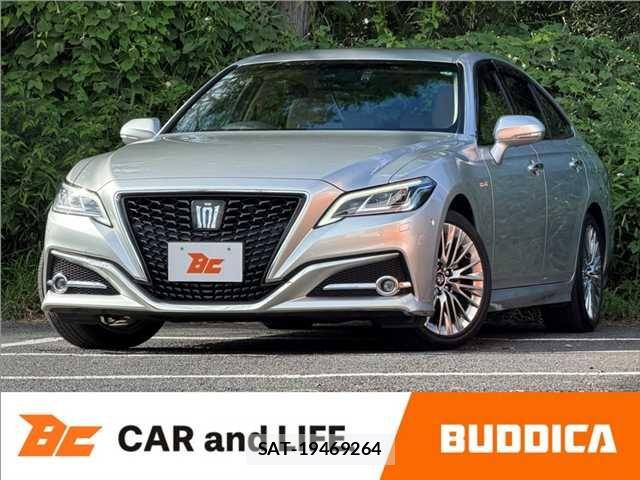 Toyota CROWN SEDAN 2019-08 8411803-0