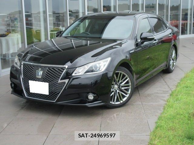 Toyota CROWN SEDAN 2014-03 8411807-0