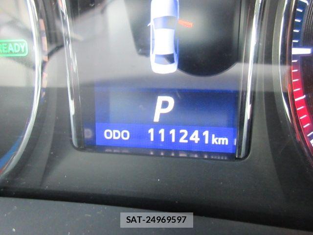 Toyota CROWN SEDAN 2014-03 8411807-28