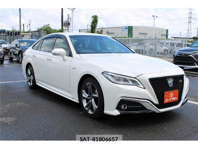Toyota CROWN SEDAN 2019-07 8411793-1