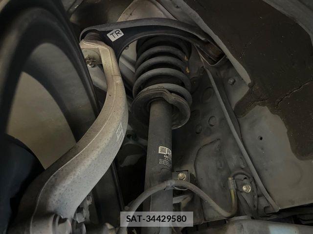Toyota CROWN SEDAN 2015-02 8438029-19