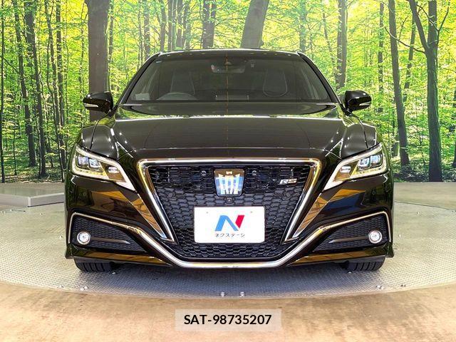 Toyota CROWN SEDAN 2018-07 8438026-13