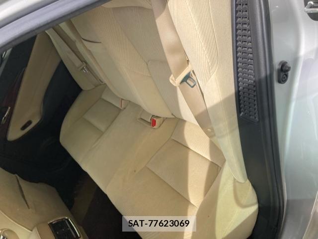 Toyota CROWN SEDAN 2013-08 8438031-12
