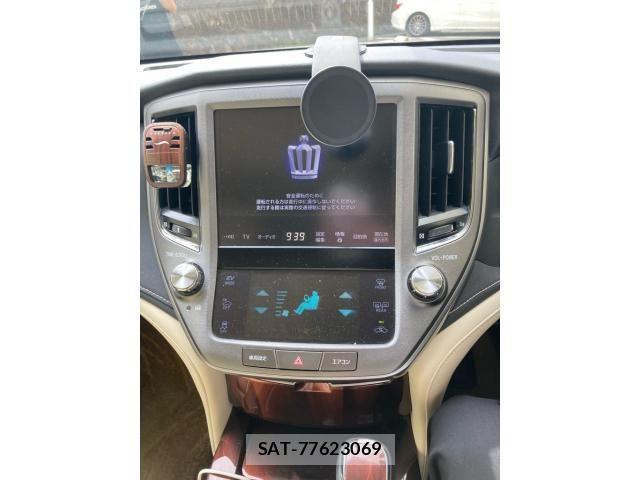 Toyota CROWN SEDAN 2013-08 8438031-16