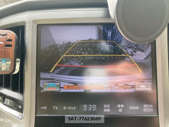 Toyota CROWN SEDAN 2013-08 8438031-19