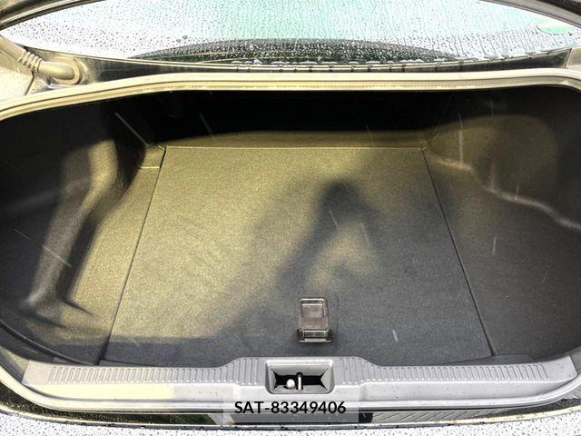 Toyota CROWN SEDAN 2020-09 8438027-11