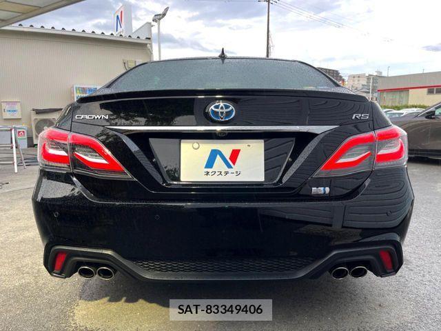 Toyota CROWN SEDAN 2020-09 8438027-16