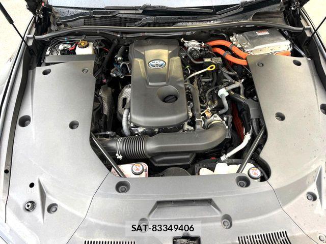 Toyota CROWN SEDAN 2020-09 8438027-19
