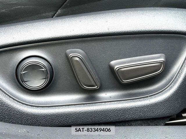 Toyota CROWN SEDAN 2020-09 8438027-8