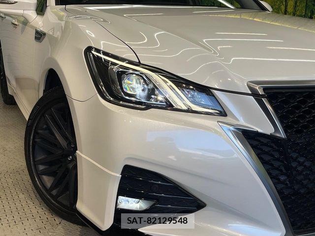 Toyota CROWN SEDAN 2017-03 8438028-12