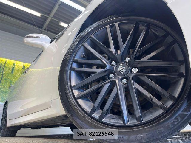 Toyota CROWN SEDAN 2017-03 8438028-13