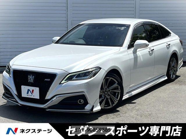 Toyota CROWN SEDAN 2022-04 8438024-0