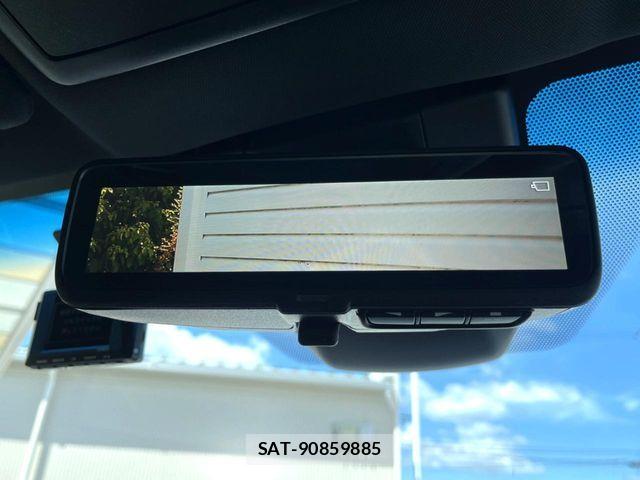 Toyota CROWN SEDAN 2022-04 8438024-3