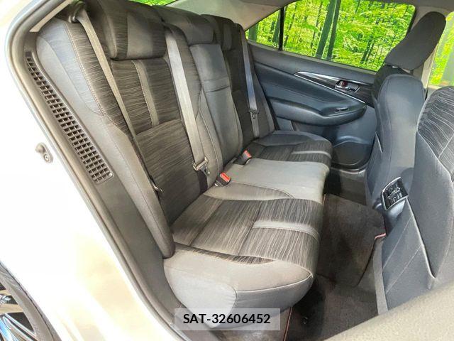 Toyota CROWN SEDAN 2014-09 8457230-7