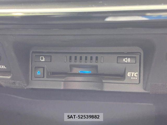 Toyota CROWN SEDAN 2019-03 8457219-4