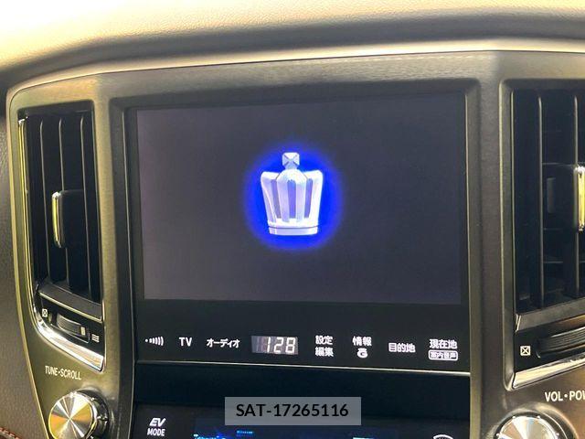 Toyota CROWN SEDAN 2013-10 8457239-2