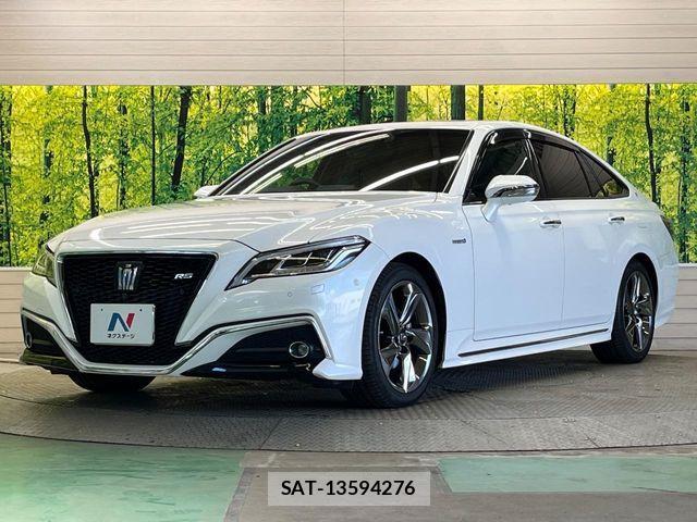 Toyota CROWN SEDAN 2018-07 8457222-15