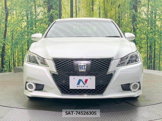 Toyota CROWN SEDAN 2013-11 8457235-13