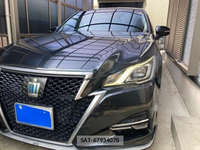 Toyota CROWN SEDAN 2016-10 8457225-0