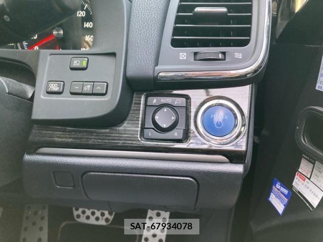 Toyota CROWN SEDAN 2016-10 8457225-19