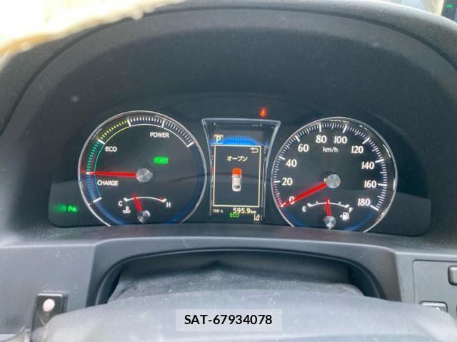 Toyota CROWN SEDAN 2016-10 8457225-23