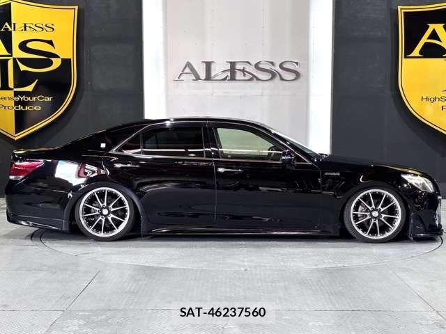 Toyota CROWN SEDAN 2015-03 8457236-14